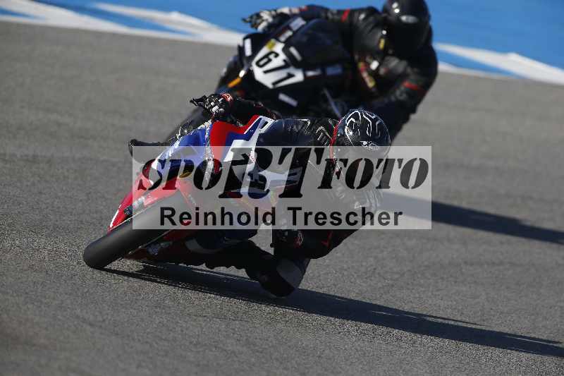 /Archiv-2024/02 29.01.-02.02.2024 Moto Center Thun Jerez/Gruppe rot-red/73